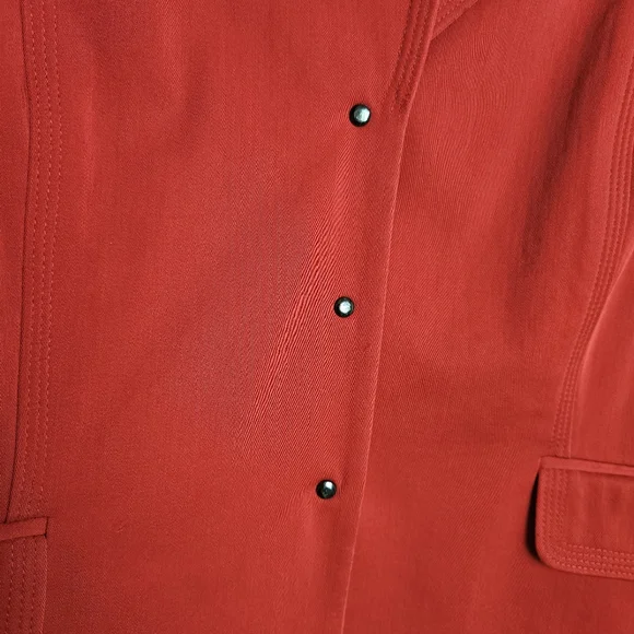 Tahari Women's Red Wool Blend Blazer Size 10 - Picture 4 of 13
